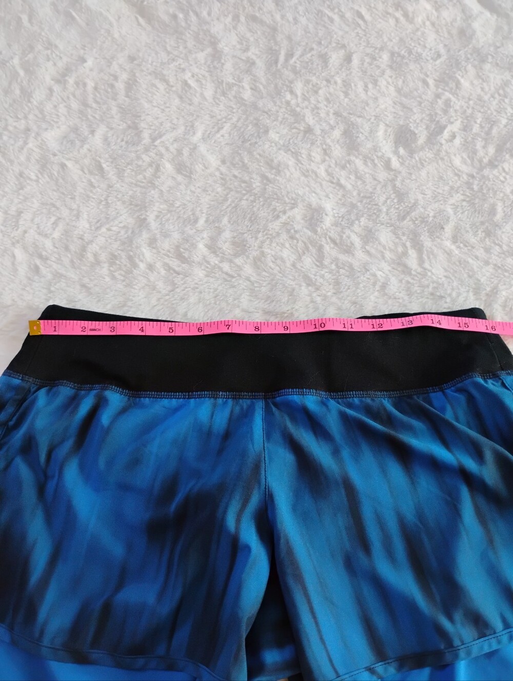 Nike Running Shorts - Picture 5 of 5